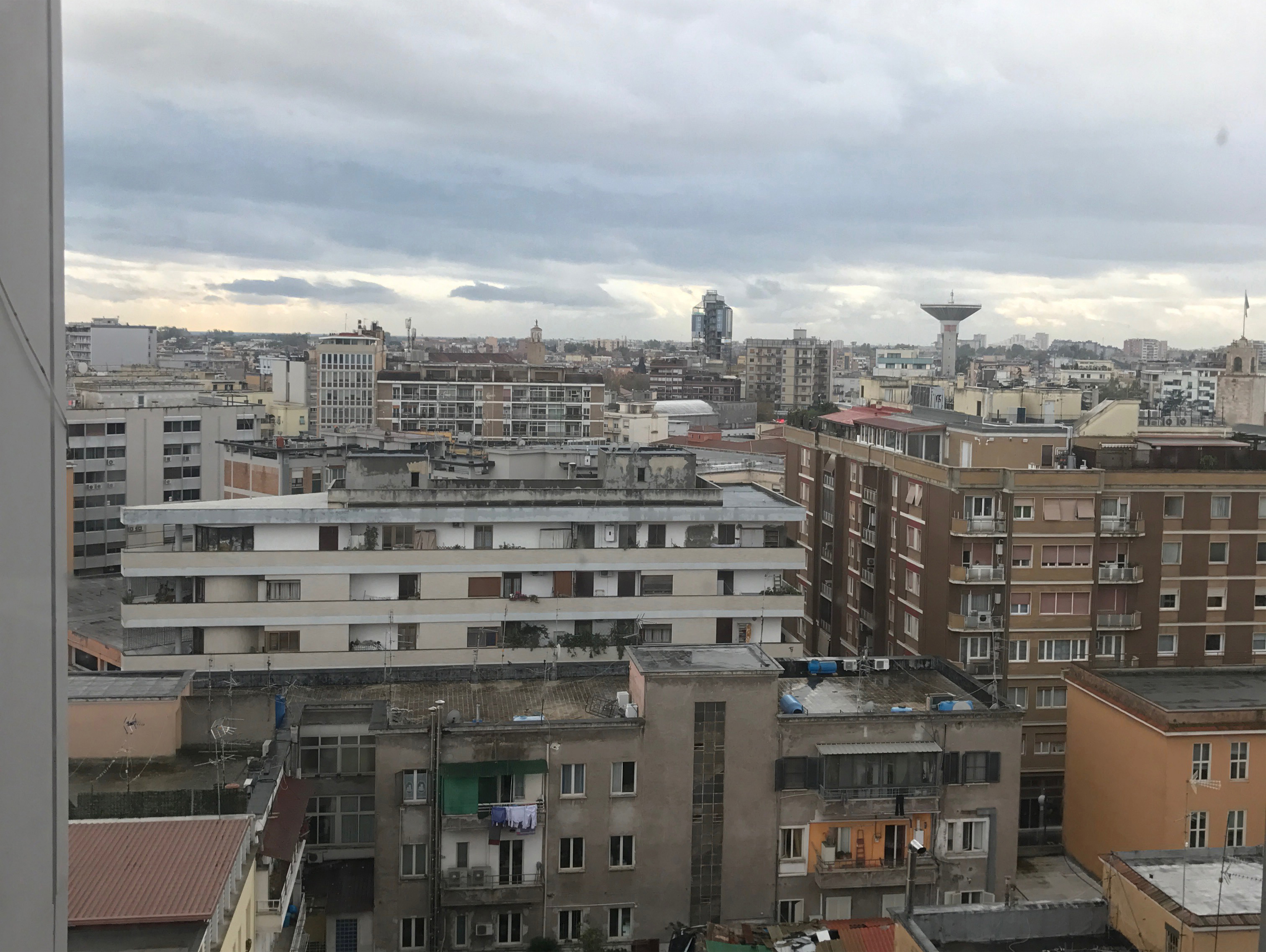 Attitudes Ausstellung, L&M Gallery, Latina (I)